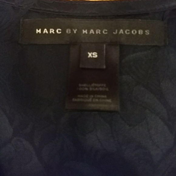 Normandy Blue Silk Animal Print Jacquard - Picture 8 of 8